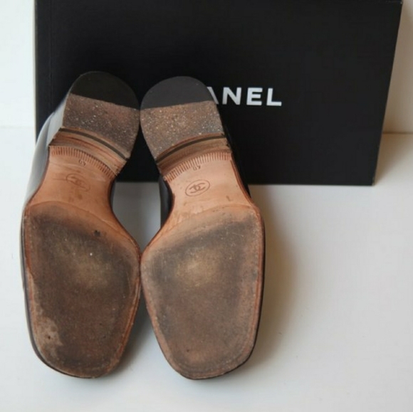 CHANEL Chocolate Brown Loafers, Size 40, US 10 - Picture 10 of 10